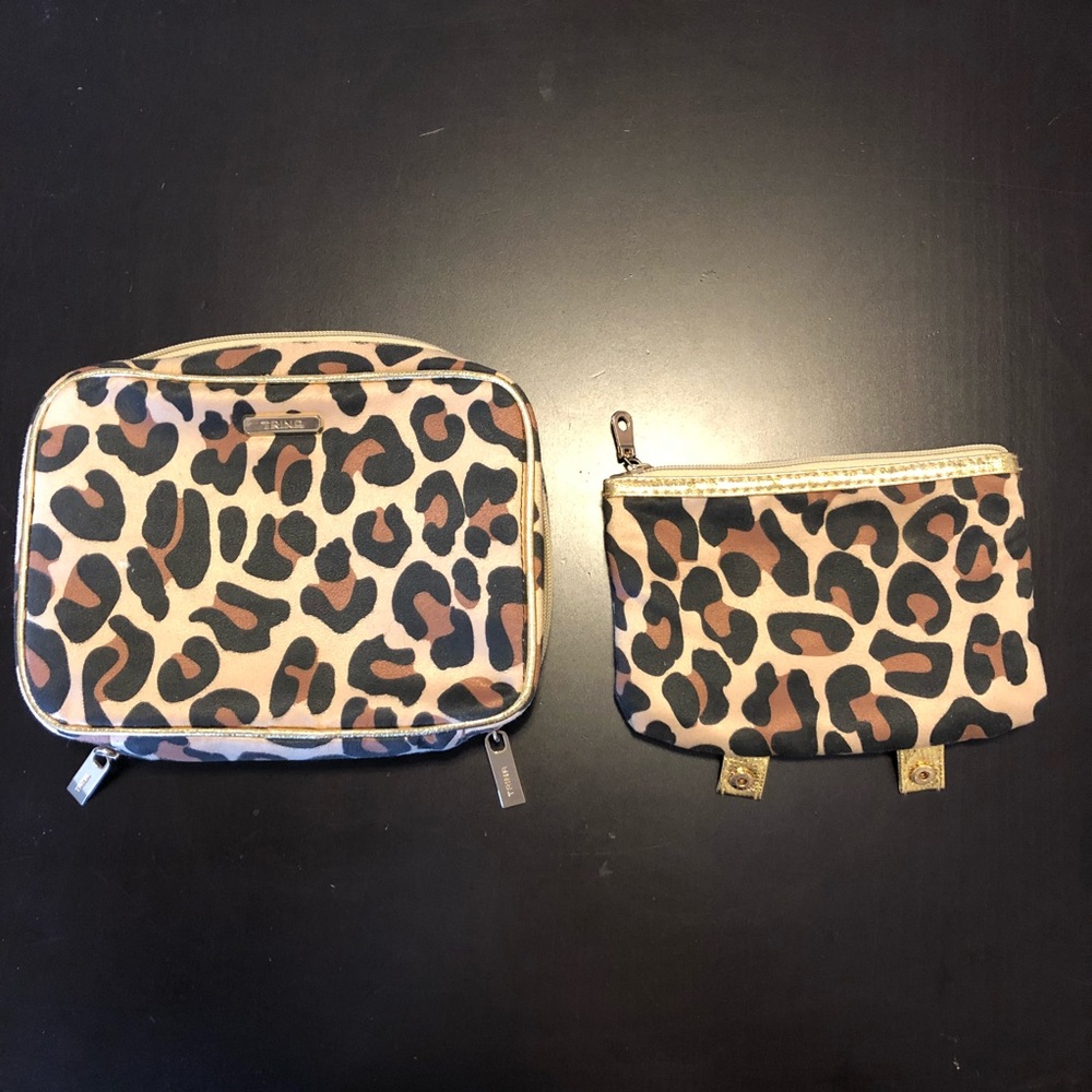 Travel makeup bag set